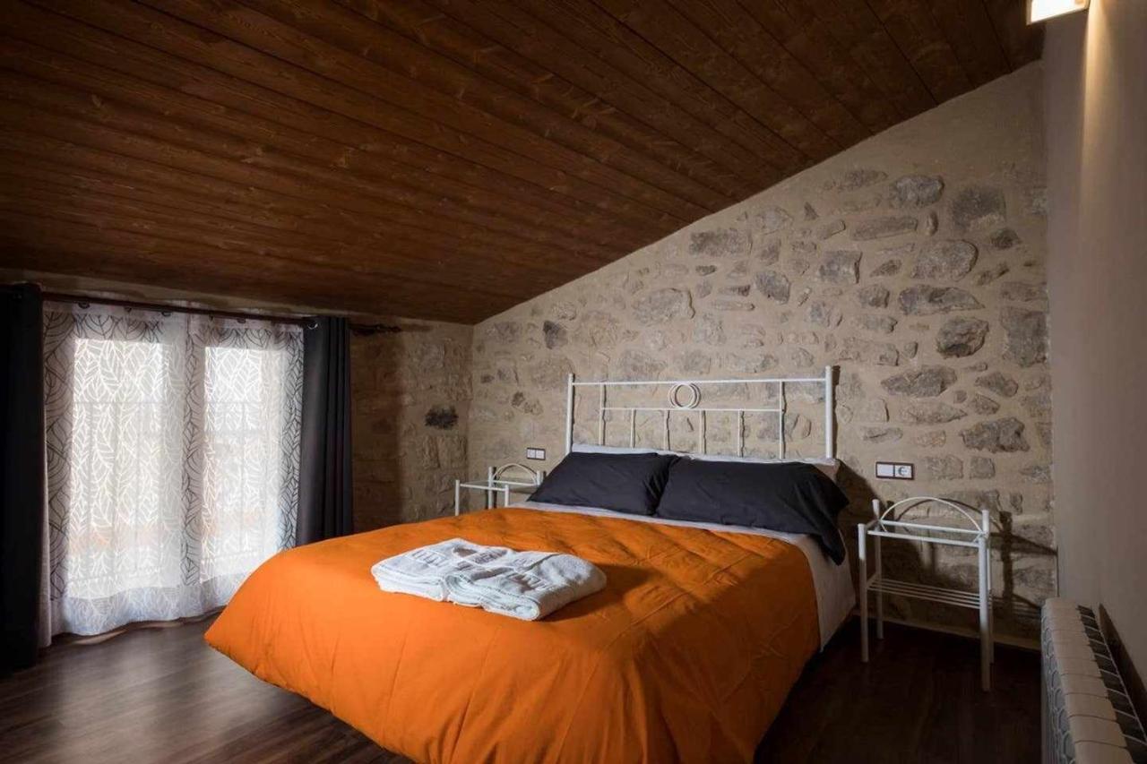 Casa Rural Lo Niu Caseras Exteriér fotografie
