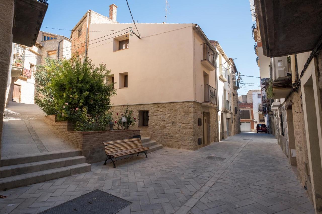 Casa Rural Lo Niu Caseras Exteriér fotografie