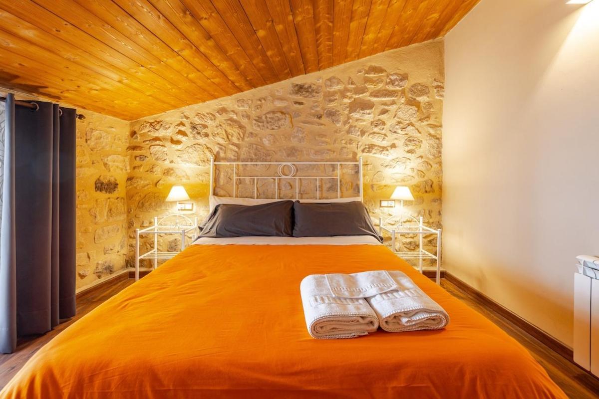 Casa Rural Lo Niu Caseras Exteriér fotografie