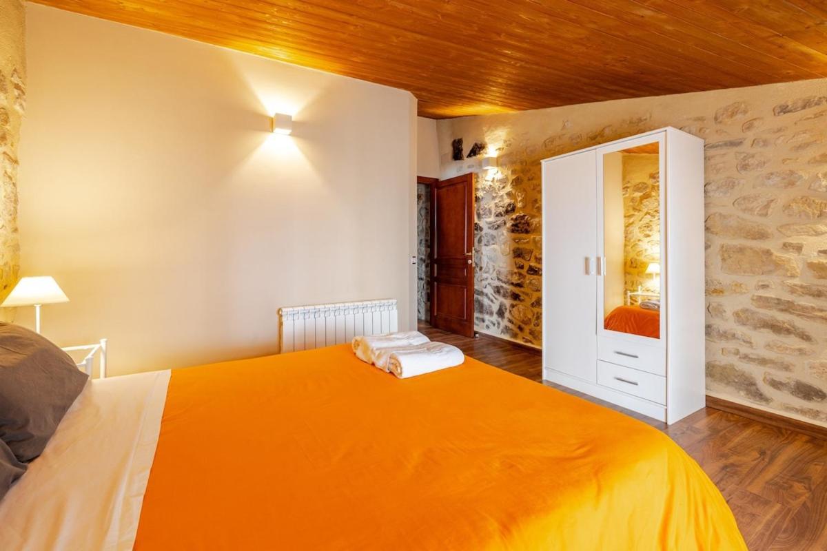 Casa Rural Lo Niu Caseras Exteriér fotografie
