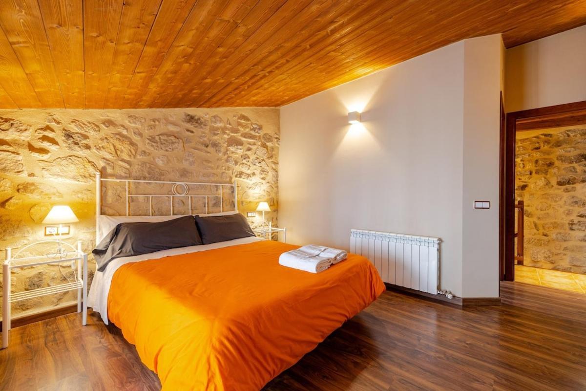 Casa Rural Lo Niu Caseras Exteriér fotografie